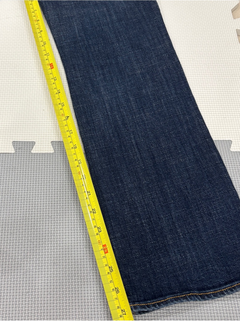 American Eagle Outfitters Women’s Indigo Straight-Leg Jeans - Picture 5 of 10